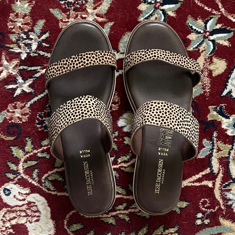 Ilse Jacobsen Brown and Tan Sandals